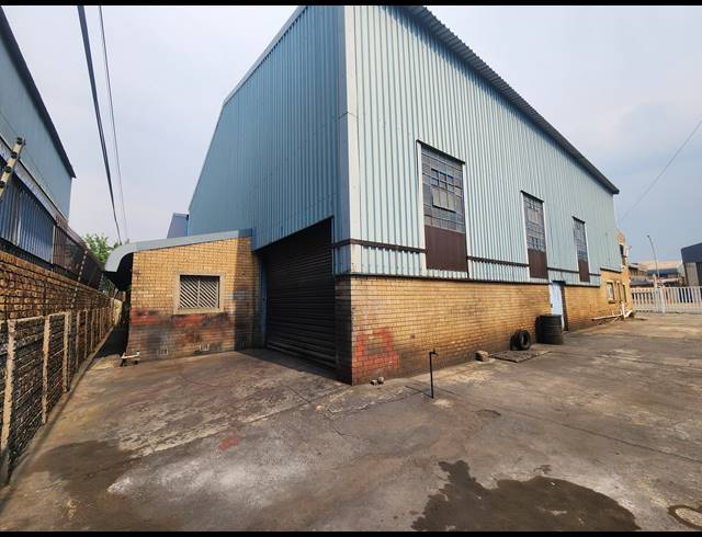 546M² WAREHOUSE TO LET IN WADEVILLE
